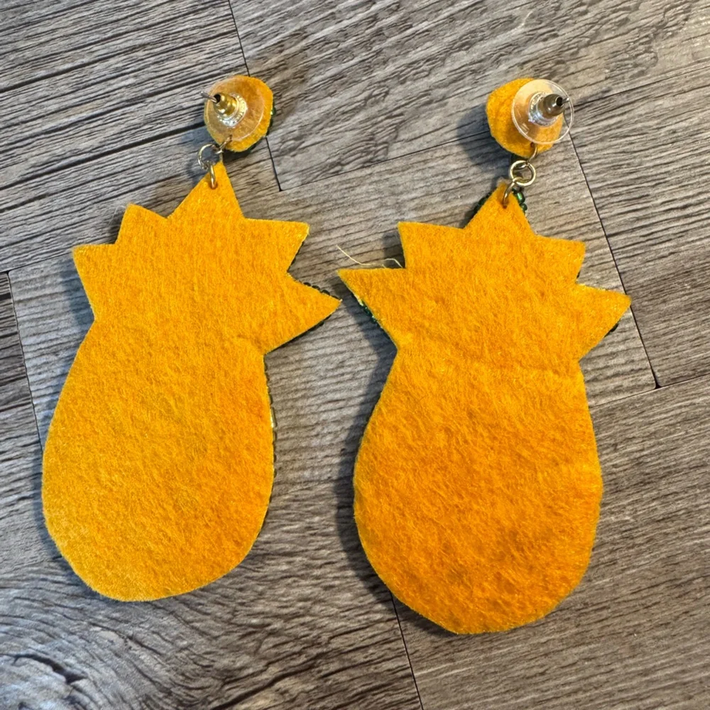 Beaded Pineapple Earrings - Picture 2 of 2